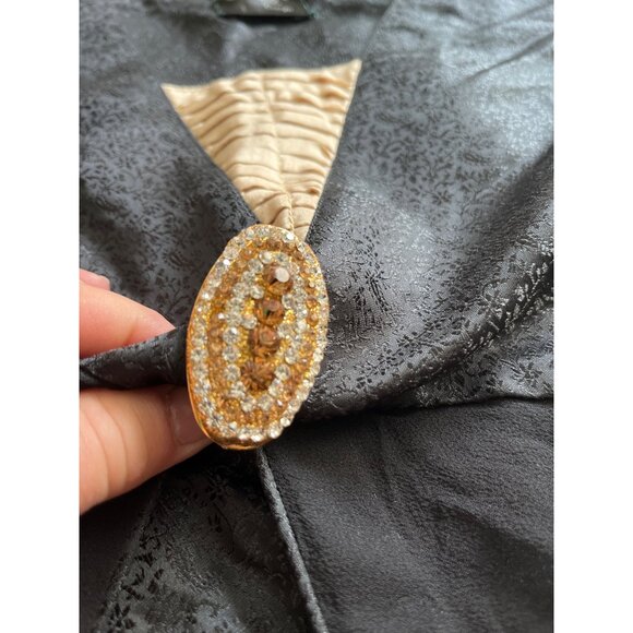 Needles Concepts black/Cream 3/4” sleeved midi dress - Picture 8 of 10